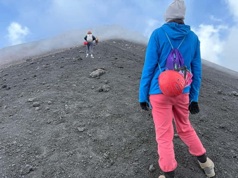 Catania: Mount Etna Adventurous Hiking Tour with Equipment - What makes the guides important