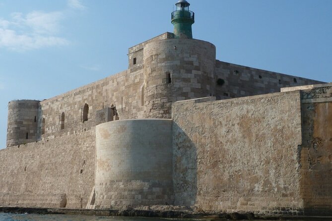 Catania Private Transfer (Taormina, Siracusa, Noto, Messina, Naxos, Etna, etc) - Why the driver can make the difference