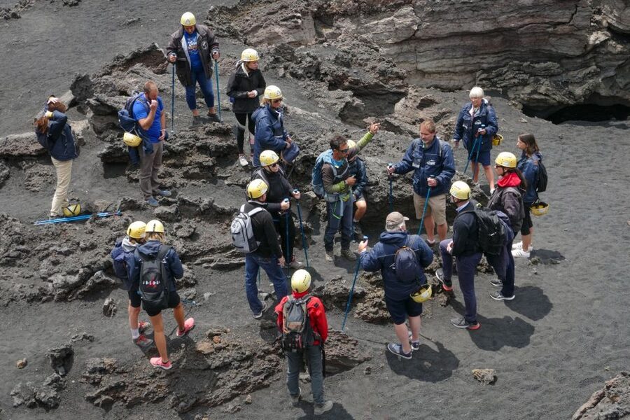 Catania: Summit Craters from North Etna with 4x4 vehicles - Practical packing advice for the summit