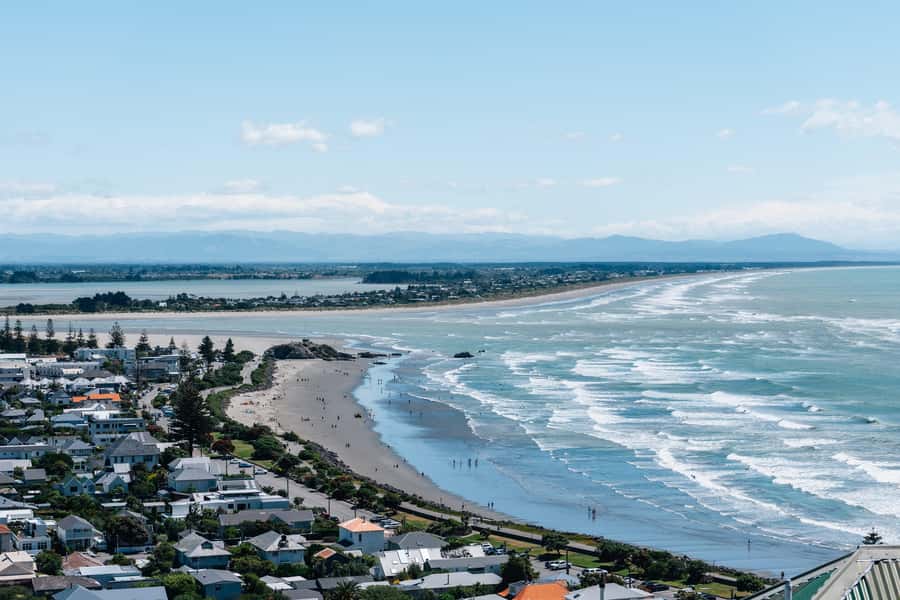 Christchurch: Guided Crater Rim Walk with Coastal Scenery - Boulder Bay makes the full-day option worthwhile