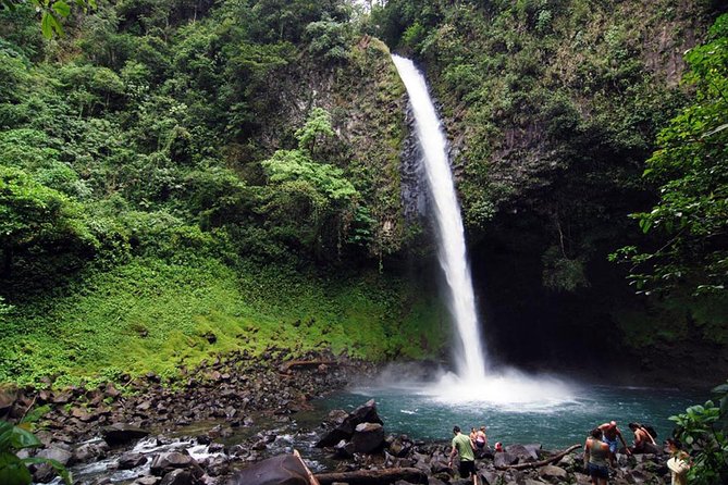 Combined Tour (Hanging Bridges, La Fortuna Waterfall, Arenal Volcano) - Who Will Enjoy This Tour Most?