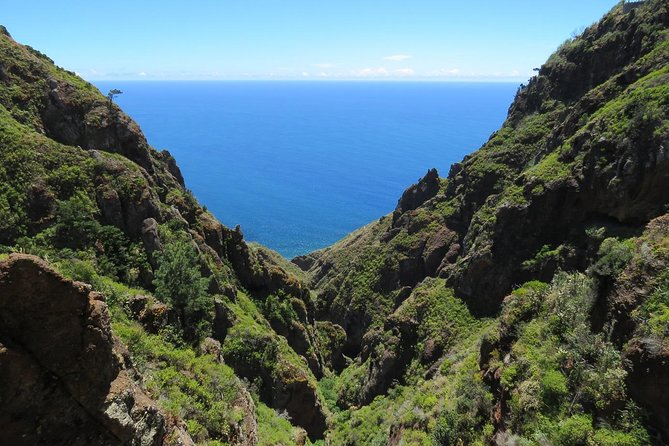 Craters of Fire - 4X4 Full-Day Tour - Comfort, clothing, and who will enjoy it