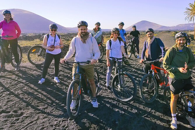 Cycle among volcanoes: Discover the essence of Lanzarote - Small Group Benefits and Possible Limits
