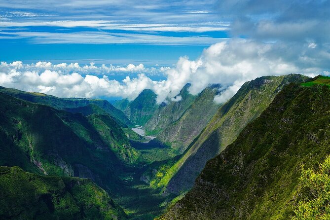 Day tour of the mountains to the Volcano + breakfast - Key things to know before you book