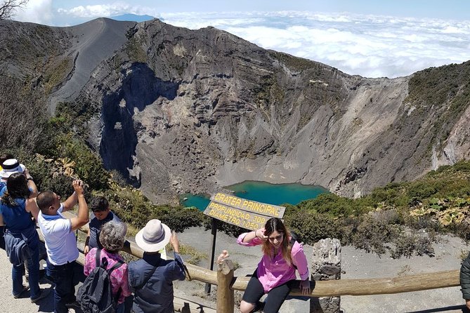 Day Trip from San Jose to Irazu Volcano National Park, Cartago City and Orosi Valley - Orosi Valley and lunch beside Cachi Lake