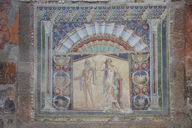 Day Trip of Pompeii, Herculaneum and Vesuvius from Naples - Who should choose this experience?