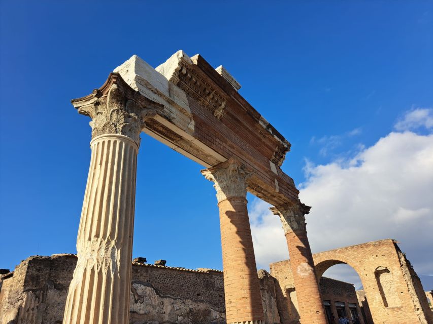 Day Trip to Pompeii & Vesuvius from Naples - Should you book this Pompeii and Vesuvius tour?