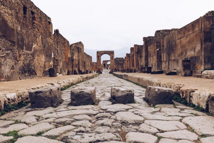 Day Trip to Pompeii & Vesuvius from Naples - What to pack for a smoother day