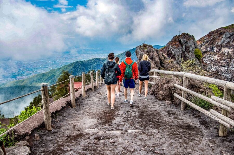 Discover Mt. Vesuvius: Private 3-Hour Tour from Pompeii - Key things to know before you book