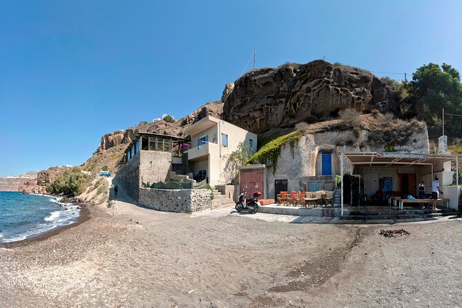 Discover Scuba Diving in the Caldera of the Volcano in Santorini - About 35 minutes near the reef