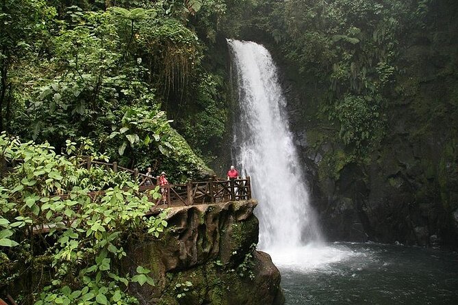 Doka Coffee Tour, Poas Volcano and La Paz Waterfall Day Trip from San Jose - Why this San José day trip works