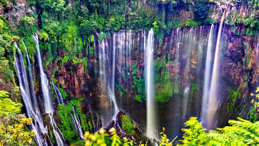 East Java: 3D2N Ijen Crater, Bromo, & Tumpak Sewu Waterfall - Day 2: Bromo sunrise by Jeep