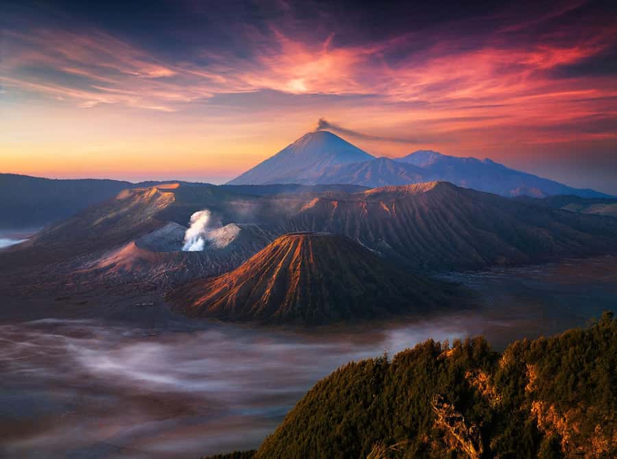 Epic Bromo: Sunrise Viewpoint & Volcanic Sand Sea Jeep Ride - Penanjakan viewpoint before sunrise