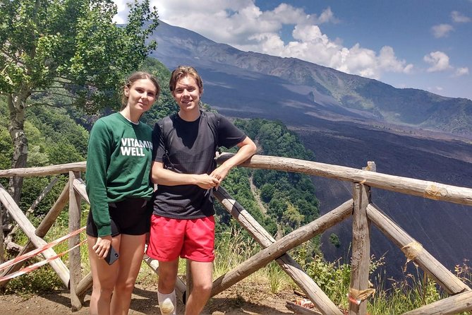 Etna 2000m & Taormina - What this Catania day trip is really designed to do