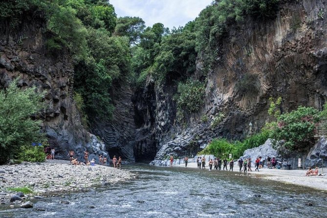 Etna and Alcantara Gorges Excursion - Lunch gives the day a useful pause