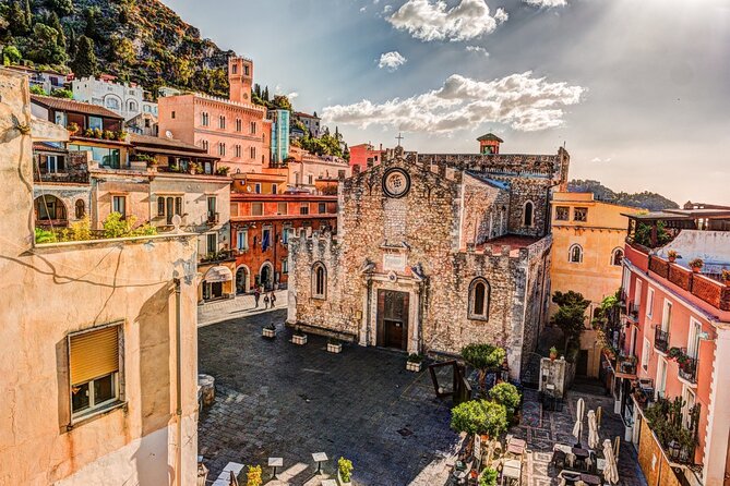 Etna And Taormina Full Day Excursion from Palermo - Taormina: beautiful, but possibly rushed