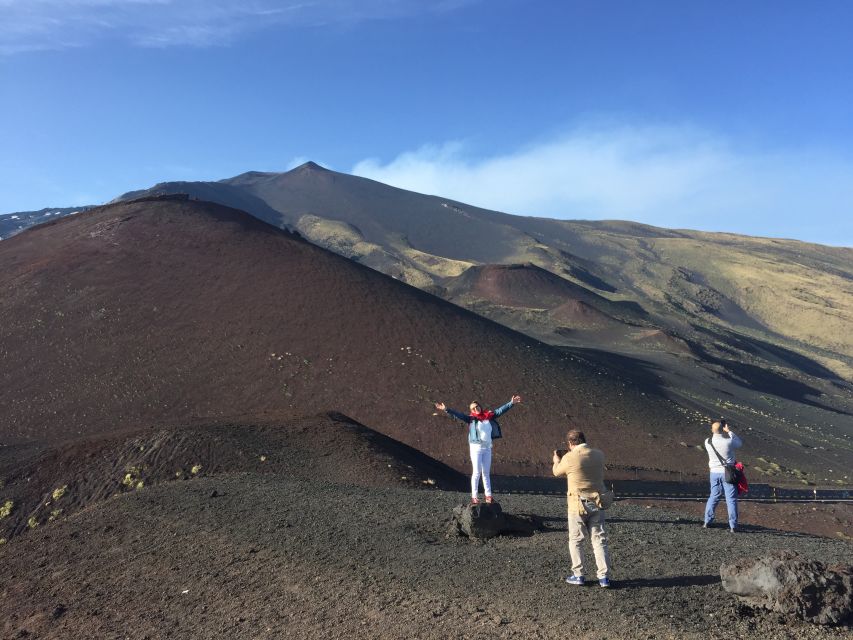 Etna Basic Tour 1900 metres - Leaving Taormina for Europe’s highest volcano