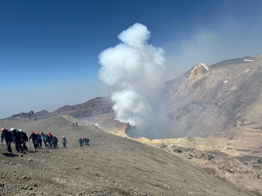 Etna excursion to 3000 mt. with cable-car and jeep 4x4 - Key points at a glance