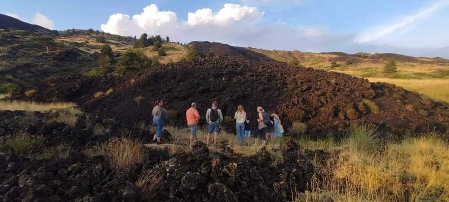 Etna excursions at sunset ancient craters and lava flows - Practical tips for a smooth sunset visit