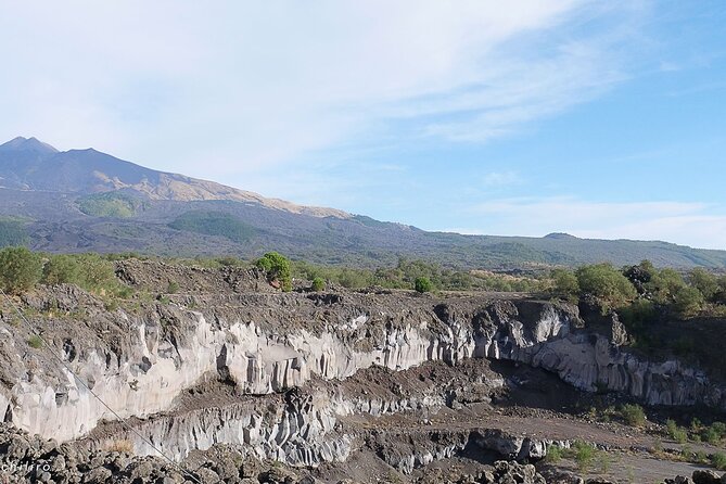 Etna Morning - Pickup Time 08:30 from your Hotel - The volcanic setting and the limits of the morning