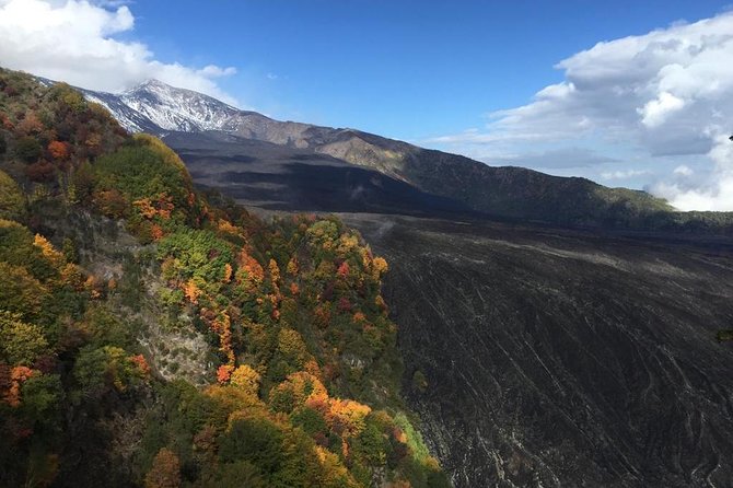 Etna Morning Tour 2000 mt. - The lava cave: the most unusual part of the morning
