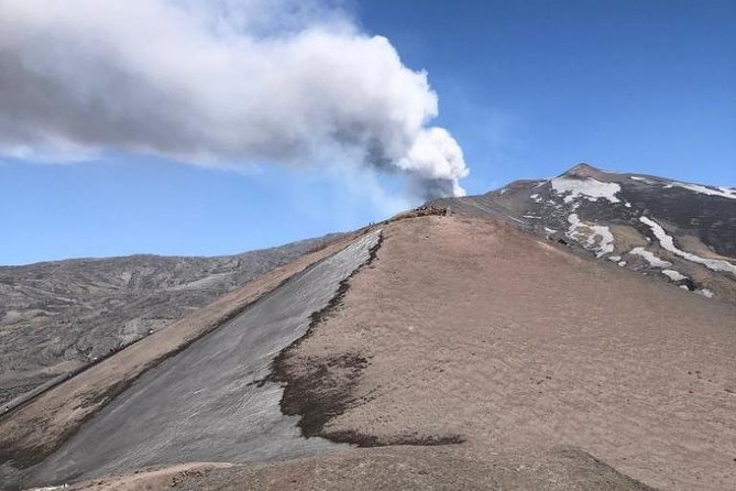 Etna Morning Tour from Catania - Pickup, group size, and the five-hour timing