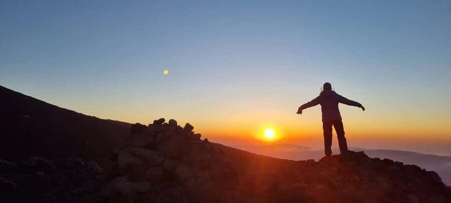 Etna North Sunset: Summit area & Craters of 2002 - Walking among scoria and volcanic bombs