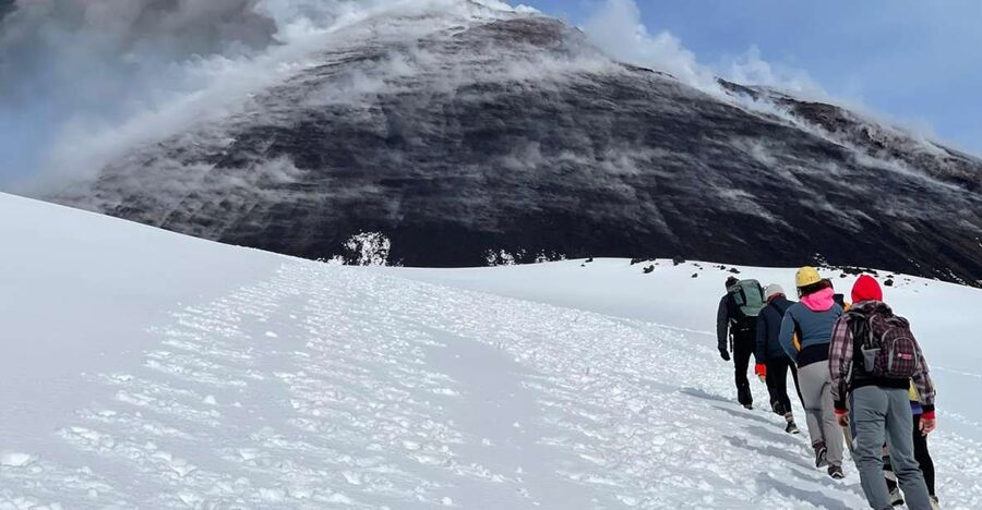 Etna South: High Altitude Winter Trek with an Alpine Guide - Starting at Rifugio Sapienza on Etna South