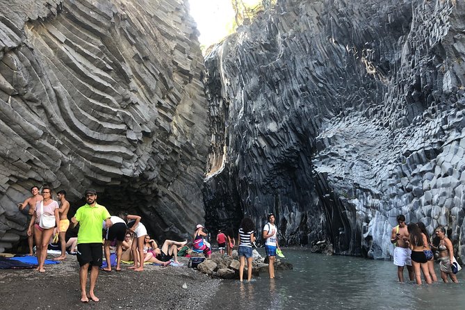 Etna Summit Area (2900 mt) Lunch and Alcantara Tour - Small Groups from Taormina - What the guides add to the day