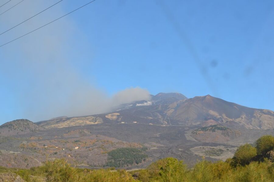 Etna: Sunset Tour on the Volcano - Local products and a taste of Sicily