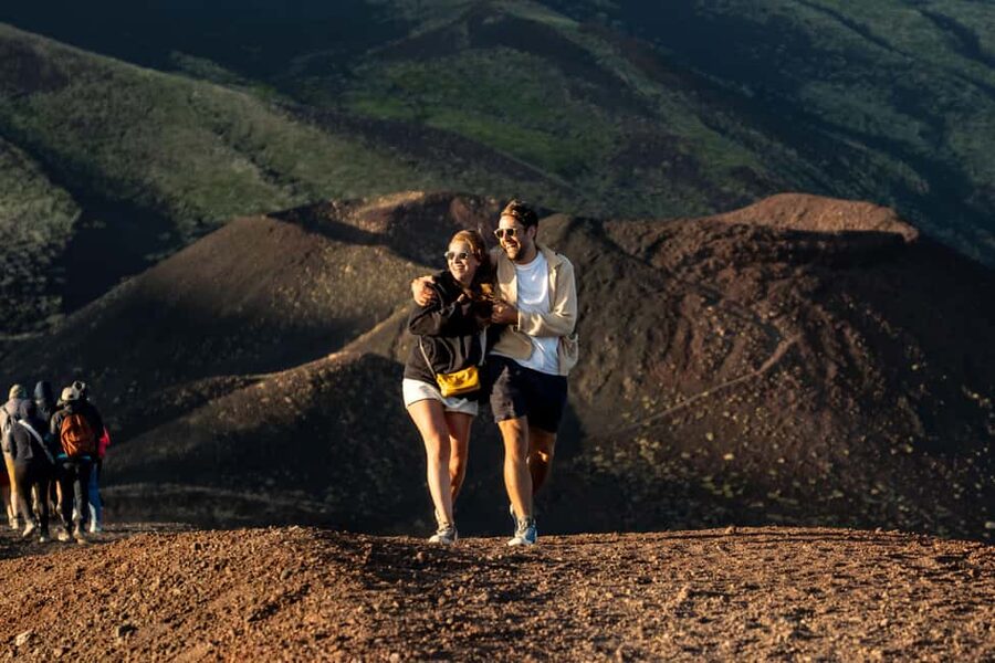 Etna Sunset Tour: Volcano trek, Cave & tasting from Catania - Key points before you book