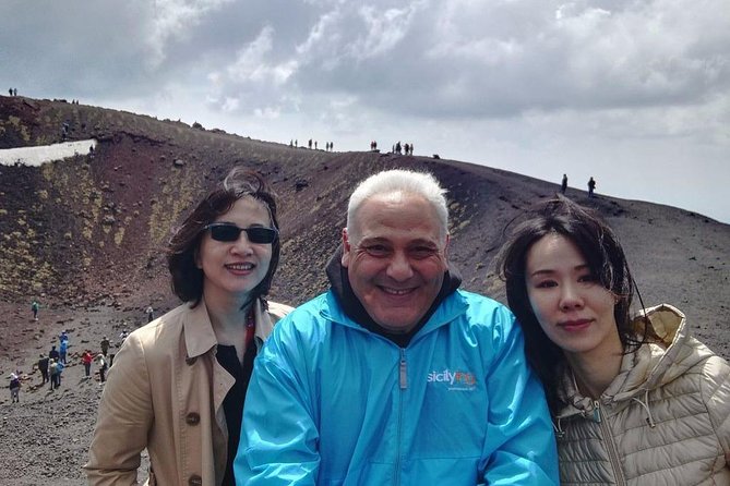 Etna & Taormina: Tasting, Cable car & off road to 2920m - Leaving Catania with pickup included