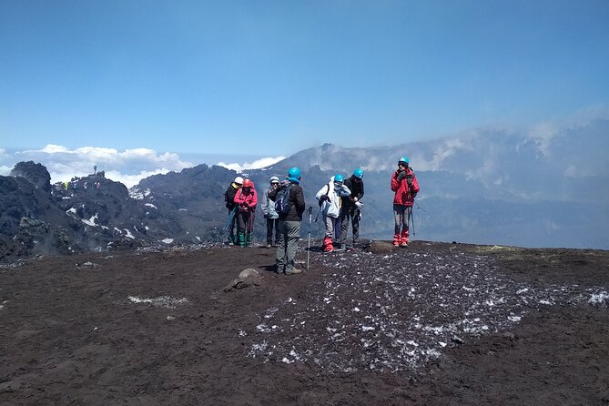 Etna: Trekking to the summit craters at 3,340 meters - Who will enjoy this Etna hike most