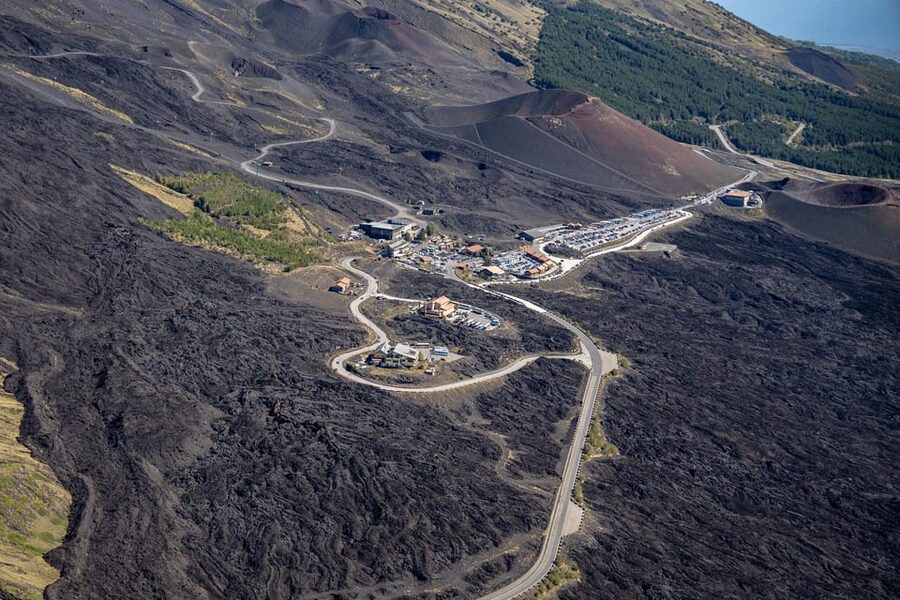 Fiumefreddo: Group Flight Helicopter Tour over Etna - The 3,500-meter view across Sicily