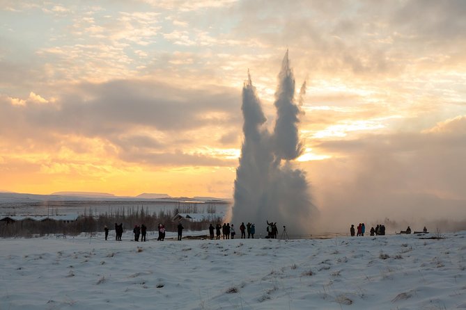Fontana Geothermal Spa and Golden Circle Tour From Reykjavik - Fontana Geothermal Spa: the reason to choose this tour