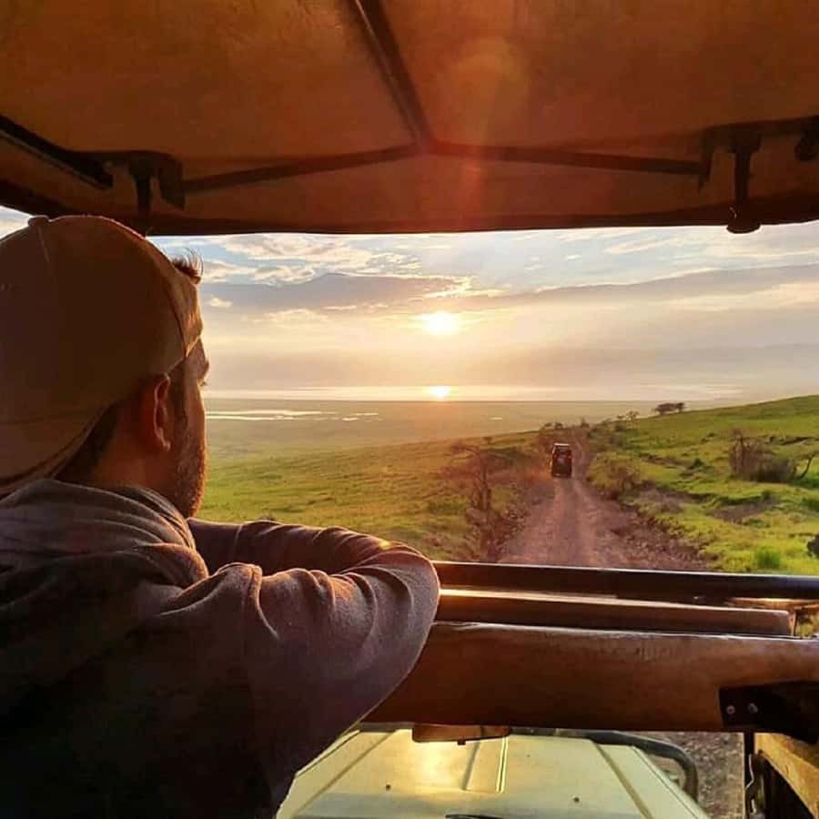 From Arusha: Tarangire and Ngorongoro Crater Camping Safari - Day two: sunrise views and the crater floor