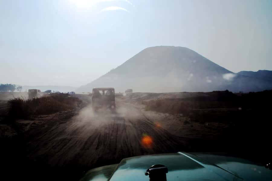 From Bali: 3-Day Excursion to Mount Bromo and Ijen Crater - Who should book this three-day volcano trip?