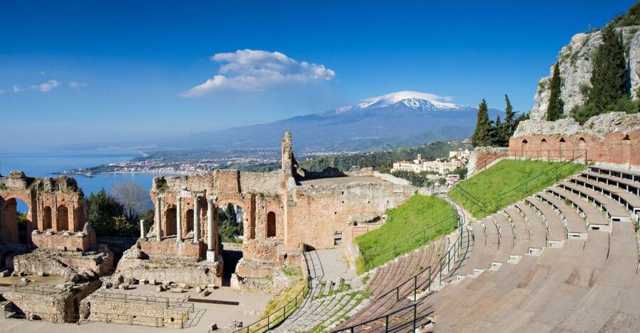 From Catania: Guided Tour of Mount Etna and Taormina - Why this Etna and Taormina combination works