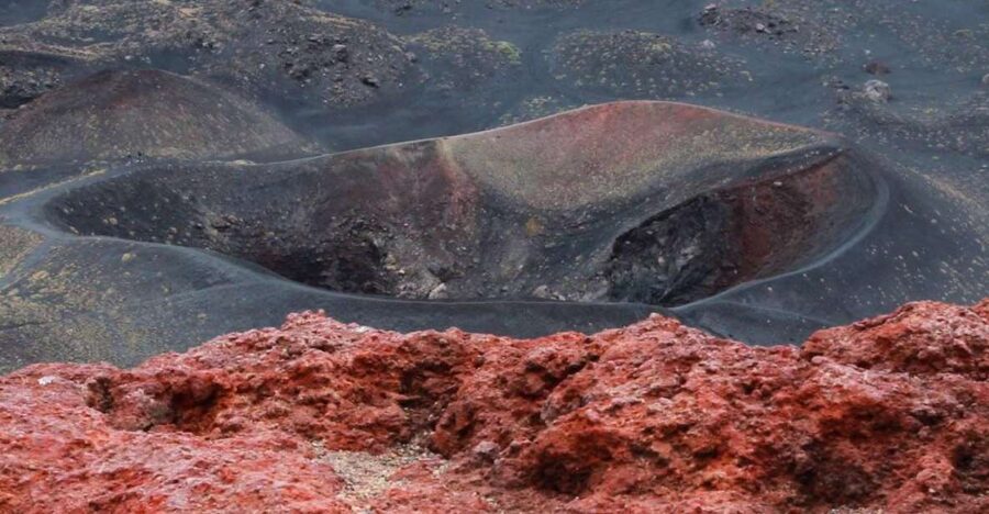 From Catania: Guided Tour of Mount Etna and Taormina - The morning pickup from Catania