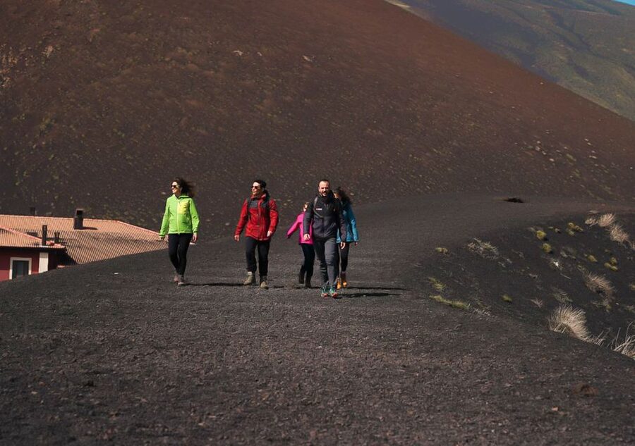From Catania: trek on Mount Etna, Lava Cave & tasting Tour - Seven practical questions before you book