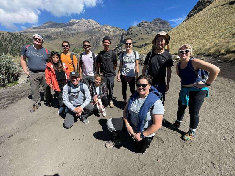 From CDMX: Trekking to Iztaccihuatl Volcano accompanied by a mountaineer - Who should book this Iztaccihuatl outing?