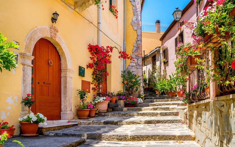 From Cefalù: Day Trip to Mount Etna and Taormina - Early pickup from five Cefalù locations