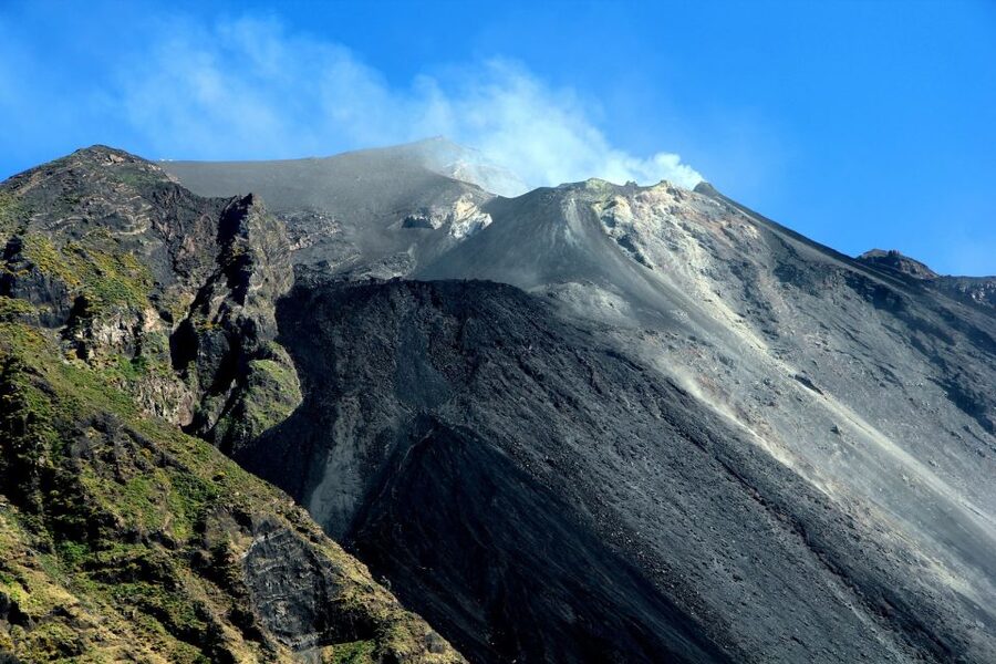 From Cefalù: Salina, Panarea, Stromboli Tour with Boat Ride - Stromboli from 5:30 p.m. into the evening