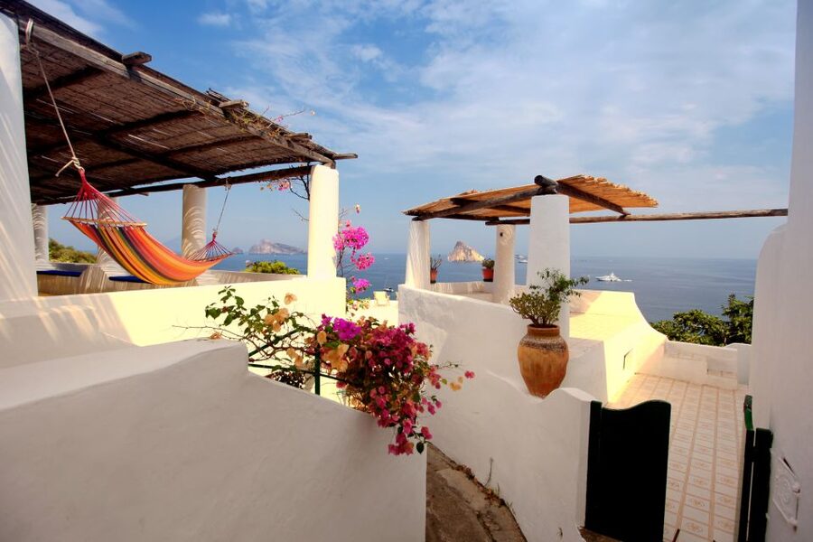 From Cefalù: Salina, Panarea, Stromboli Tour with Boat Ride - The boat ride and what the schedule means