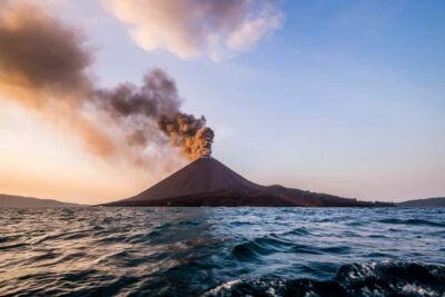 Explore Krakatau Volcano Tour