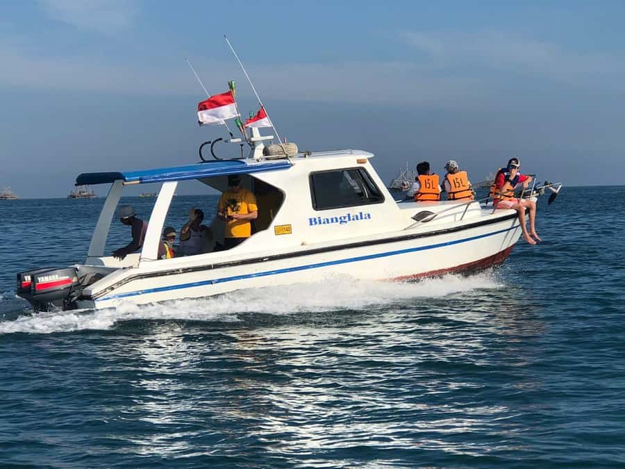 From Jakarta: Krakatoa Volcano Day Trip with Snorkeling - The 5:00 AM pickup and drive to Carita Beach
