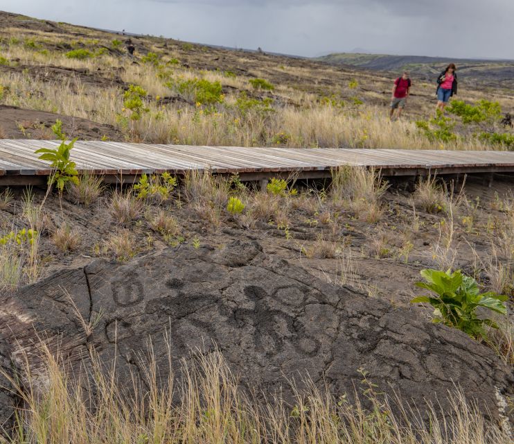 From Kailua-Kona: All-Inclusive Volcanoes National Park Tour - Halemaʻumaʻu Crater and the active volcano view