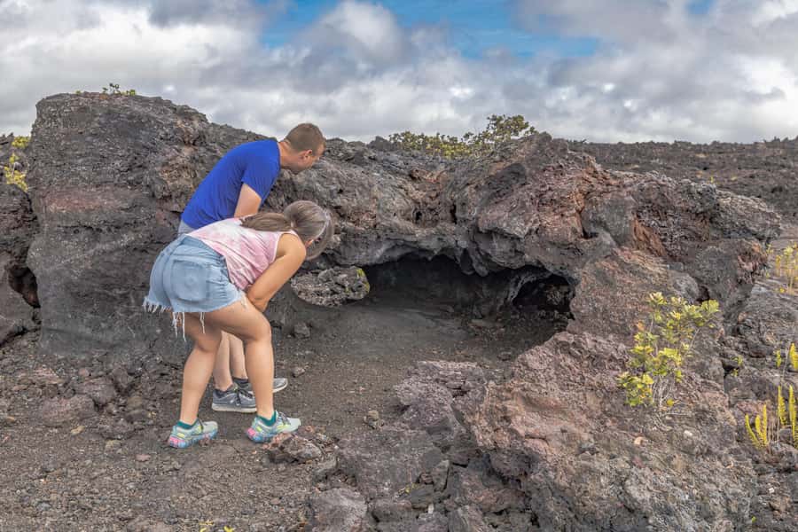 From Kailua-Kona: All-Inclusive Volcanoes National Park Tour - Fresh malasadas at Punaluʻu Bake Shop
