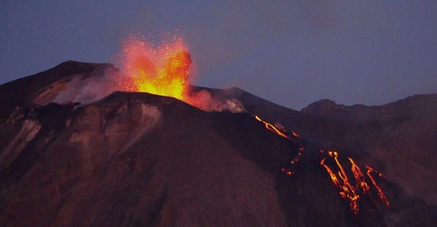 From Lipari: Panarea and Stromboli Cruise with Stops - Leaving Lipari with Monte Rosa in view