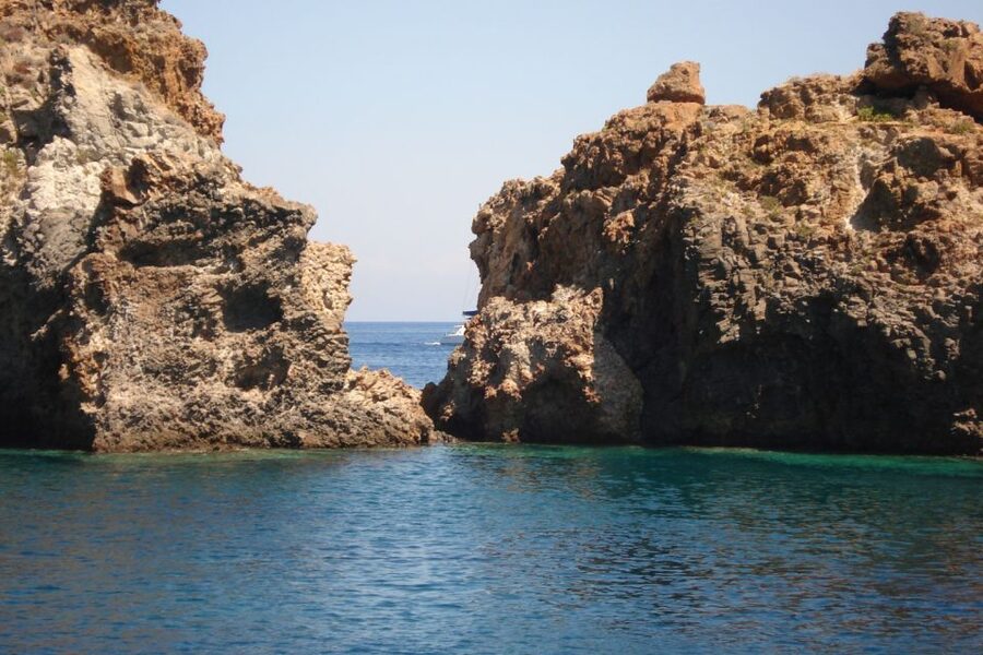 From Lipari: Panarea and Stromboli Cruise with Stops - Should you book it?